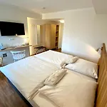 Deutsches Haus Hotel