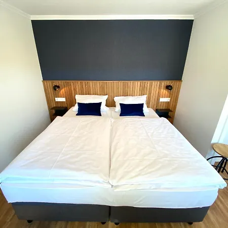 Deutsches Haus 3* קיצינגן